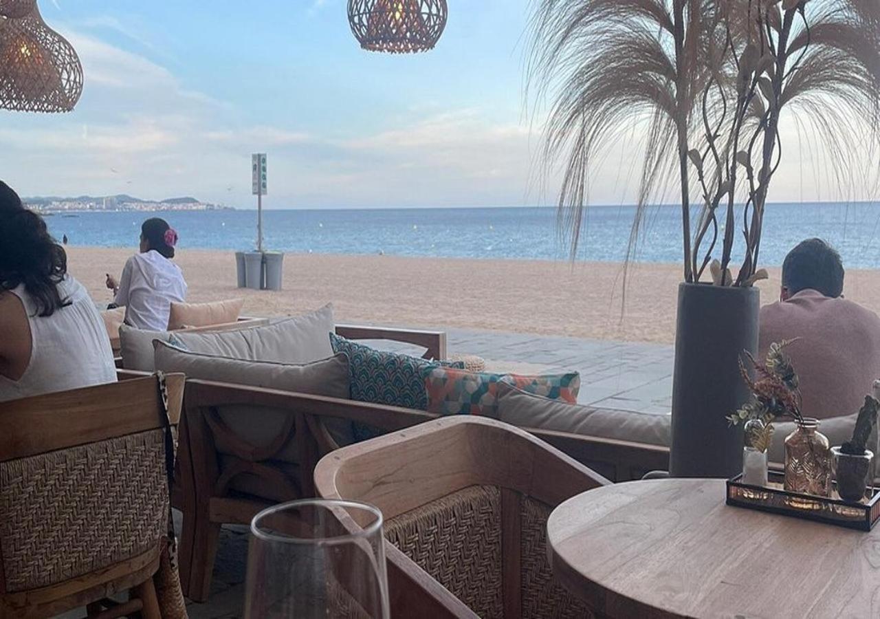 Encantador Piso En Primera Linea De Mar Platja d'Aro Eksteriør bilde